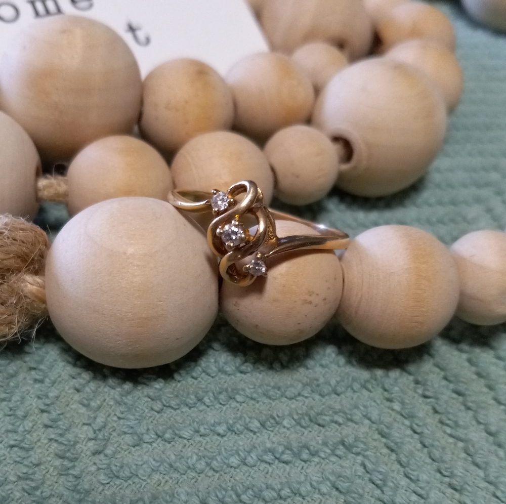 Custom 10K Yellow Gold Ring w/ Diamonds - Picture 3 of 5